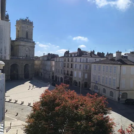 Pour 4 Personnes Au Coeur Du Centre Historique * Auch
