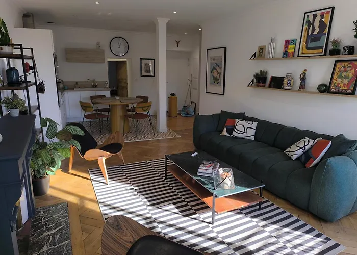 Pour 4 Personnes Au Coeur Du Centre Historique * Auch